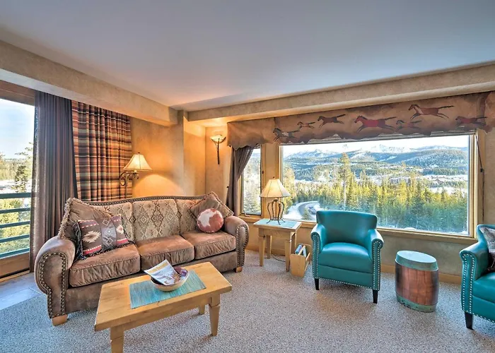 Big Sky Ski-In/Ski-Out Condo W/ Mountain Views!