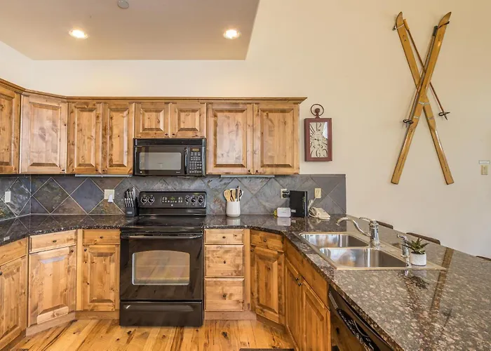 Alpenglow Condo 36A